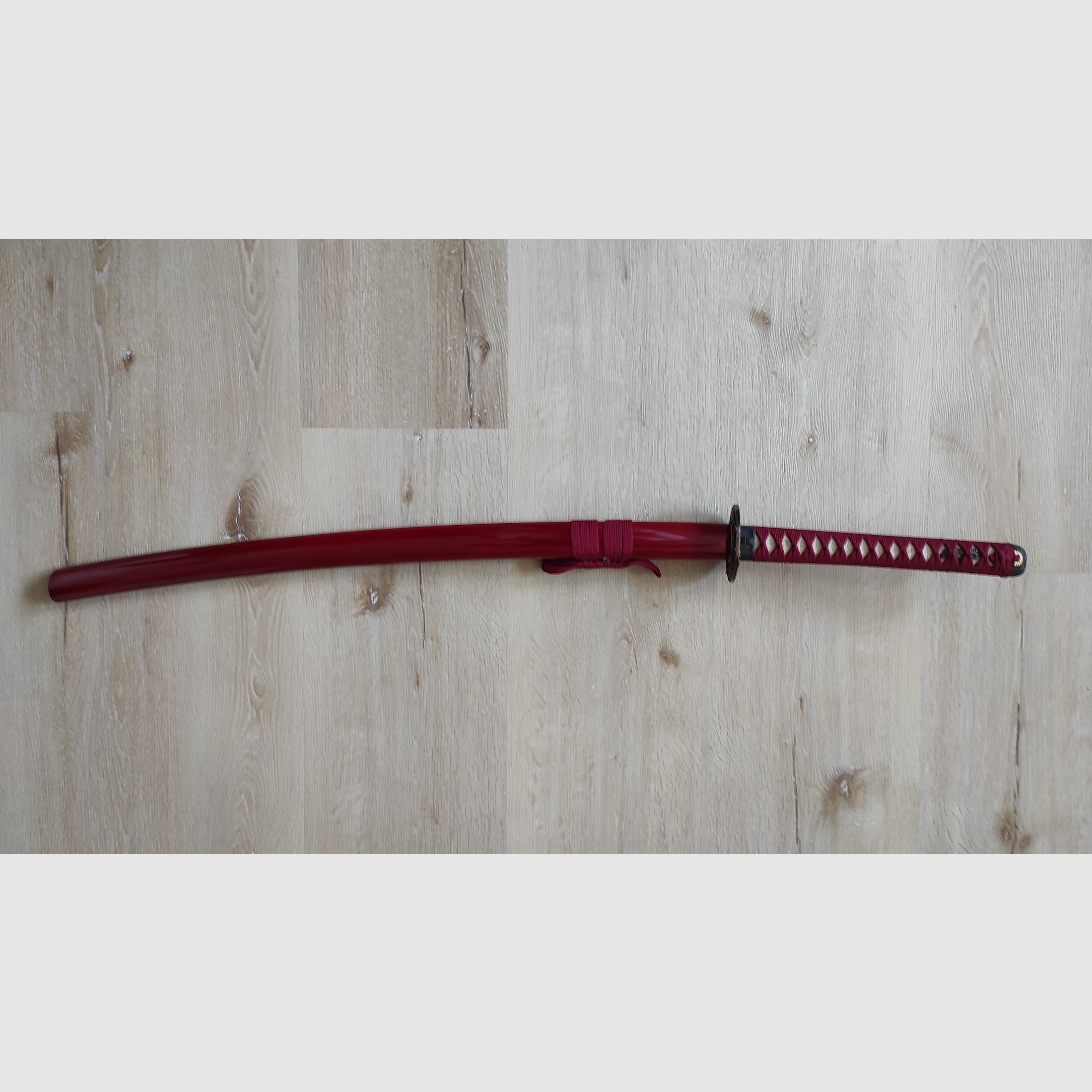 Katana, Samuraischwert rot mit Stoffbeutel geschliffene Klinge