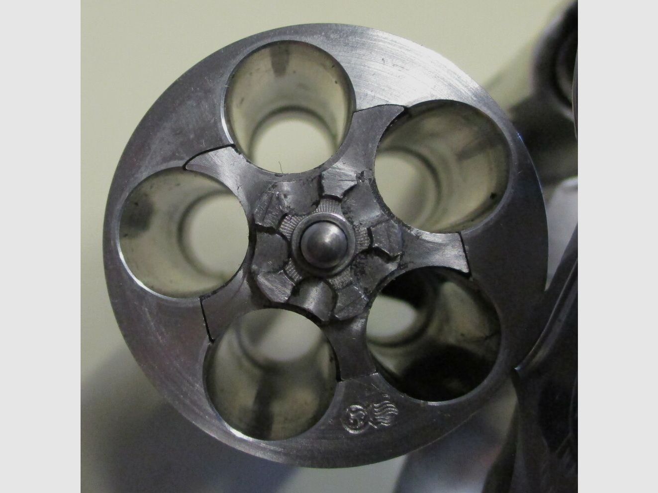 Smith & Wesson 60