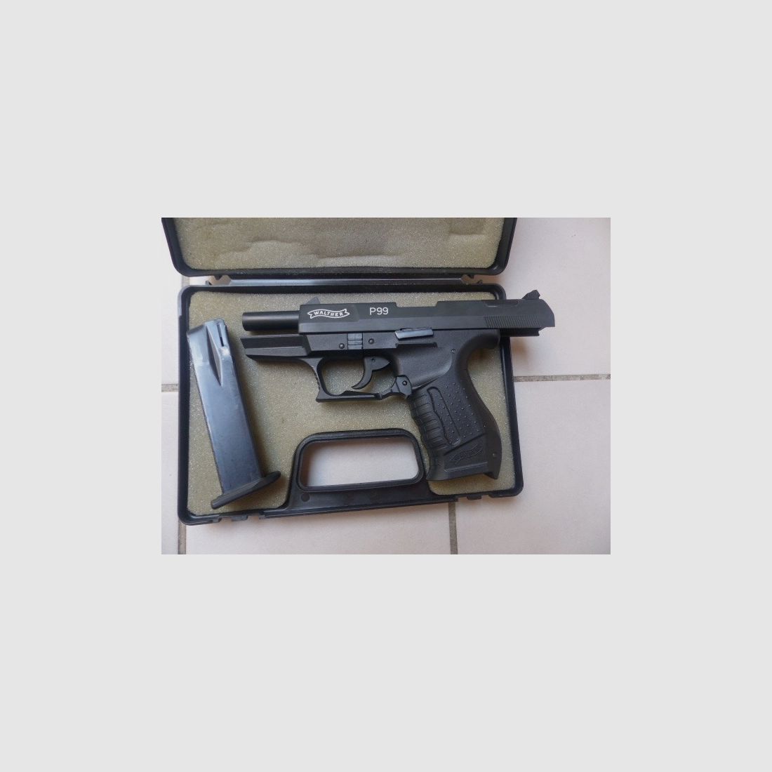 WALTHER P99 with magazine unfired