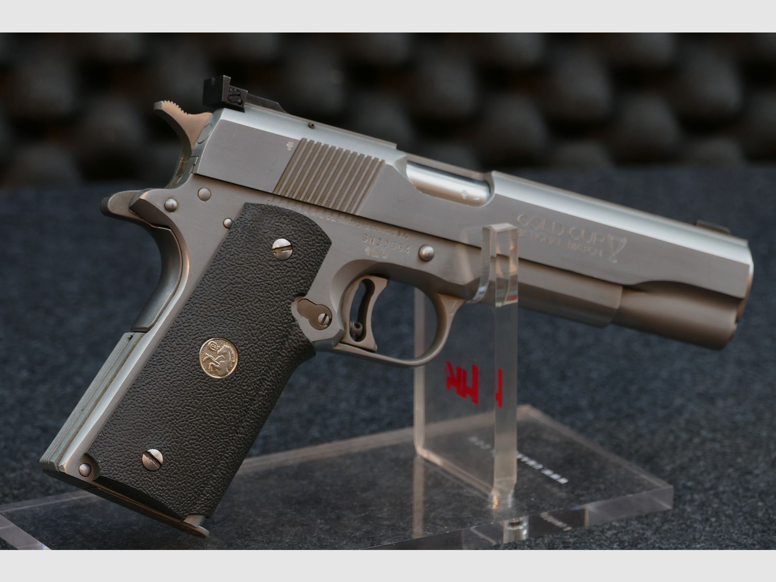 Colt Series 80 MK IV — Gold Cup National Match — .45 Auto (.45 ACP), stainless steel
