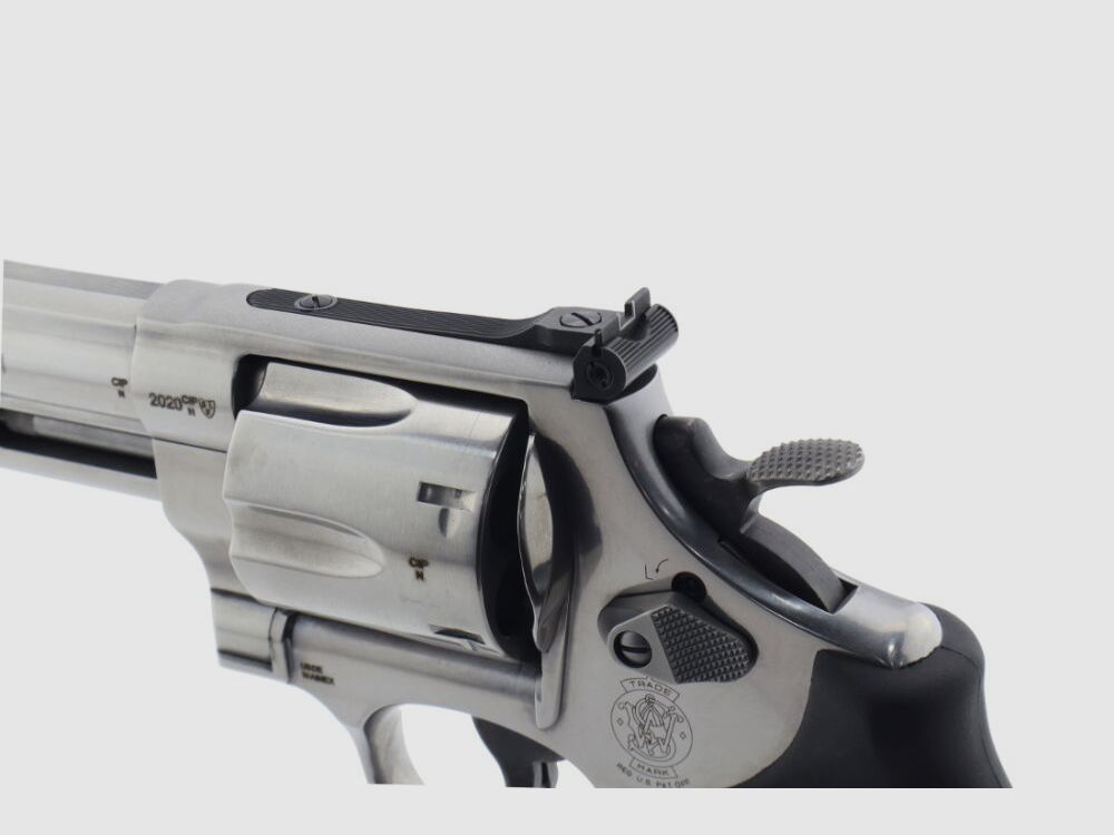 Smith & Wesson 629 4"