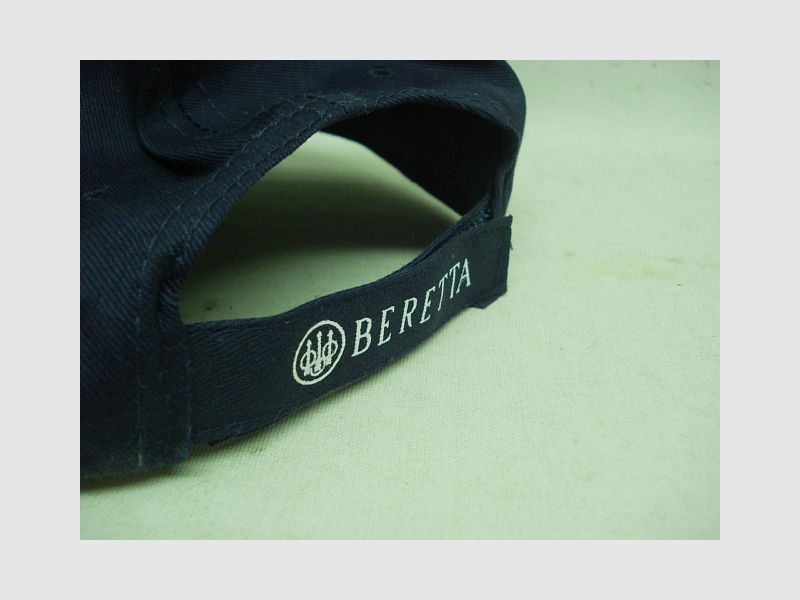 Cap simple - B-brodería