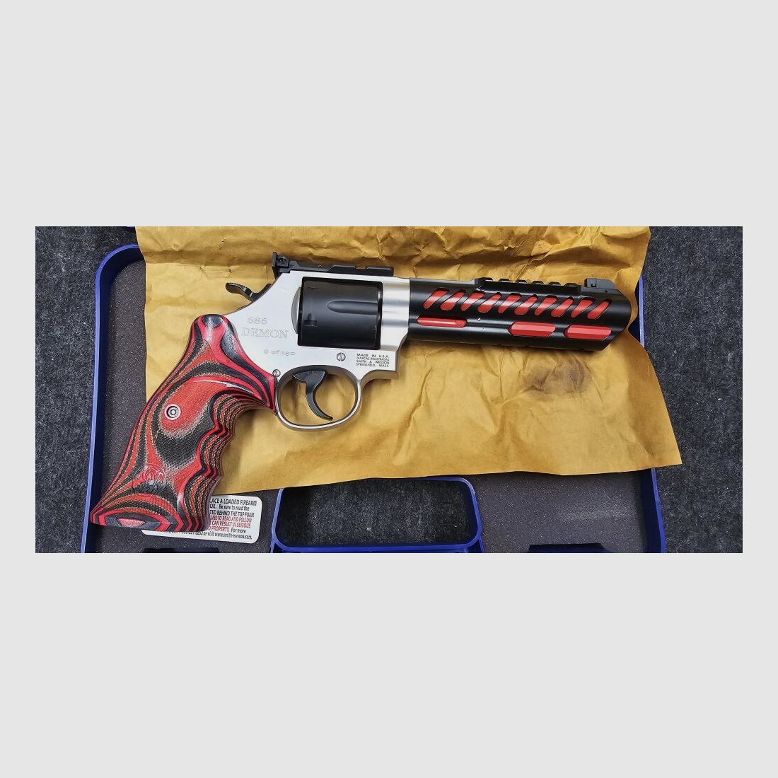 Smith & Wesson Mod. 686 Demon 6" 15e Anniversaire Waimex