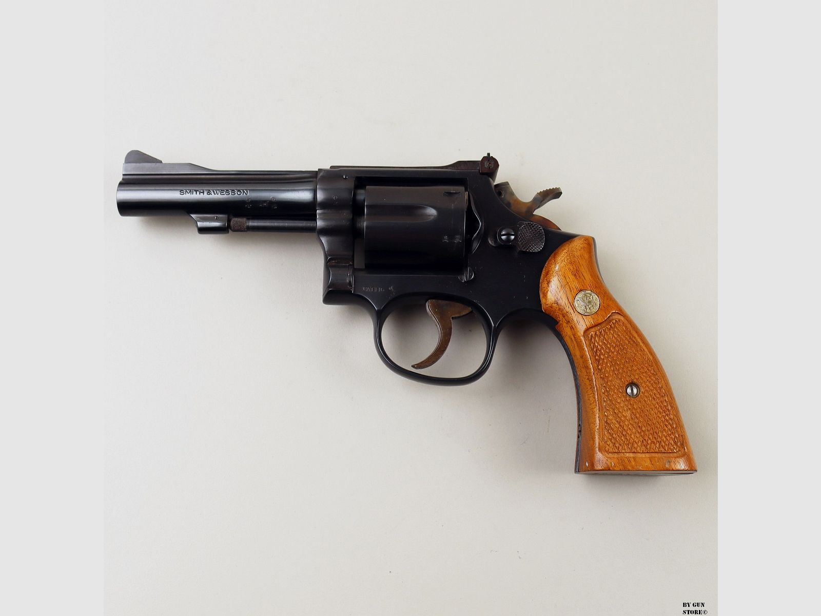 Revolver Smith & Wesson mod. 15-4 kal. 38Sp ser. nr. 88K5128, afbeelding 1 van 12