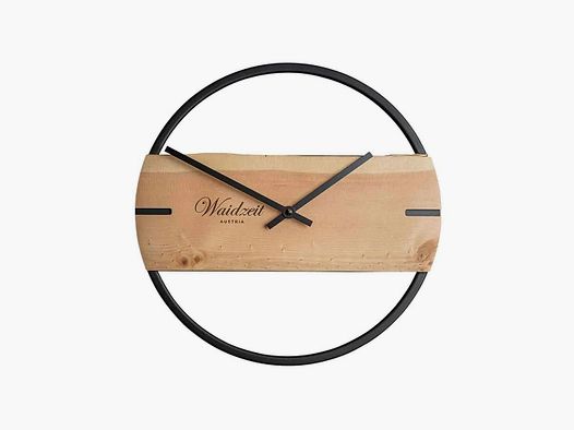 Wanduhr Novum aus Zirbenholz