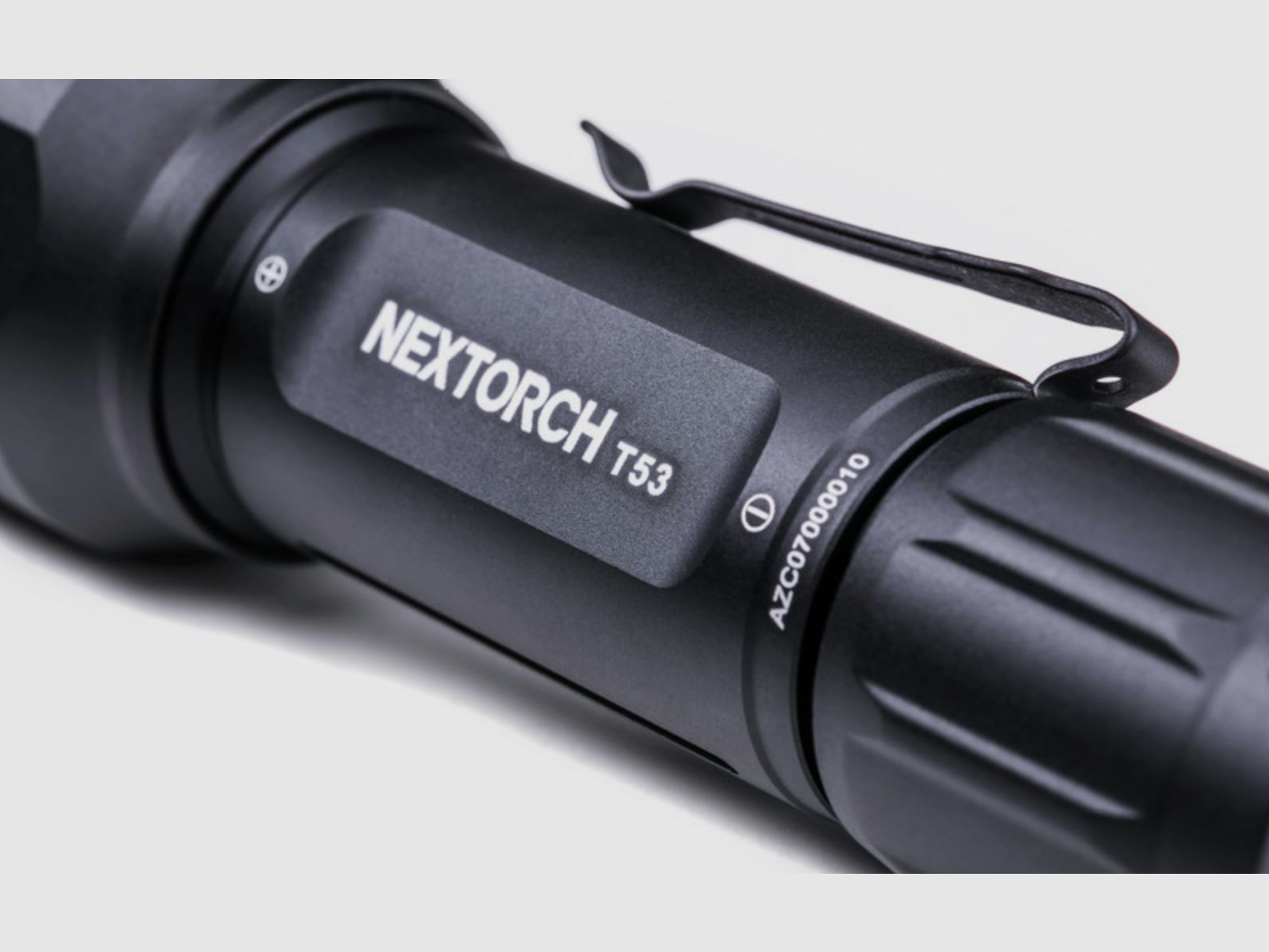 Nextorch T53 Set Tri Color LED hunting flashlight white green red in set including battery, cable remote control