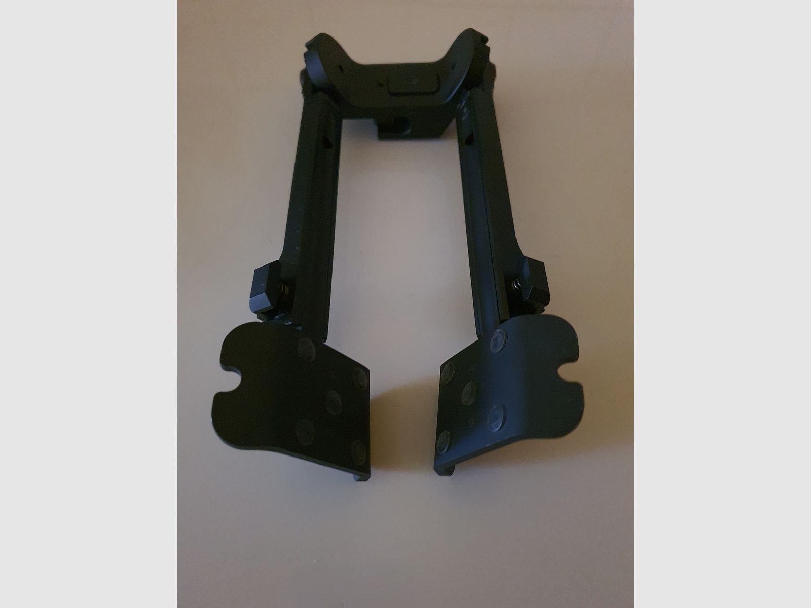 Fortmeier H210 dwójnóg do montażu na 12 godzin