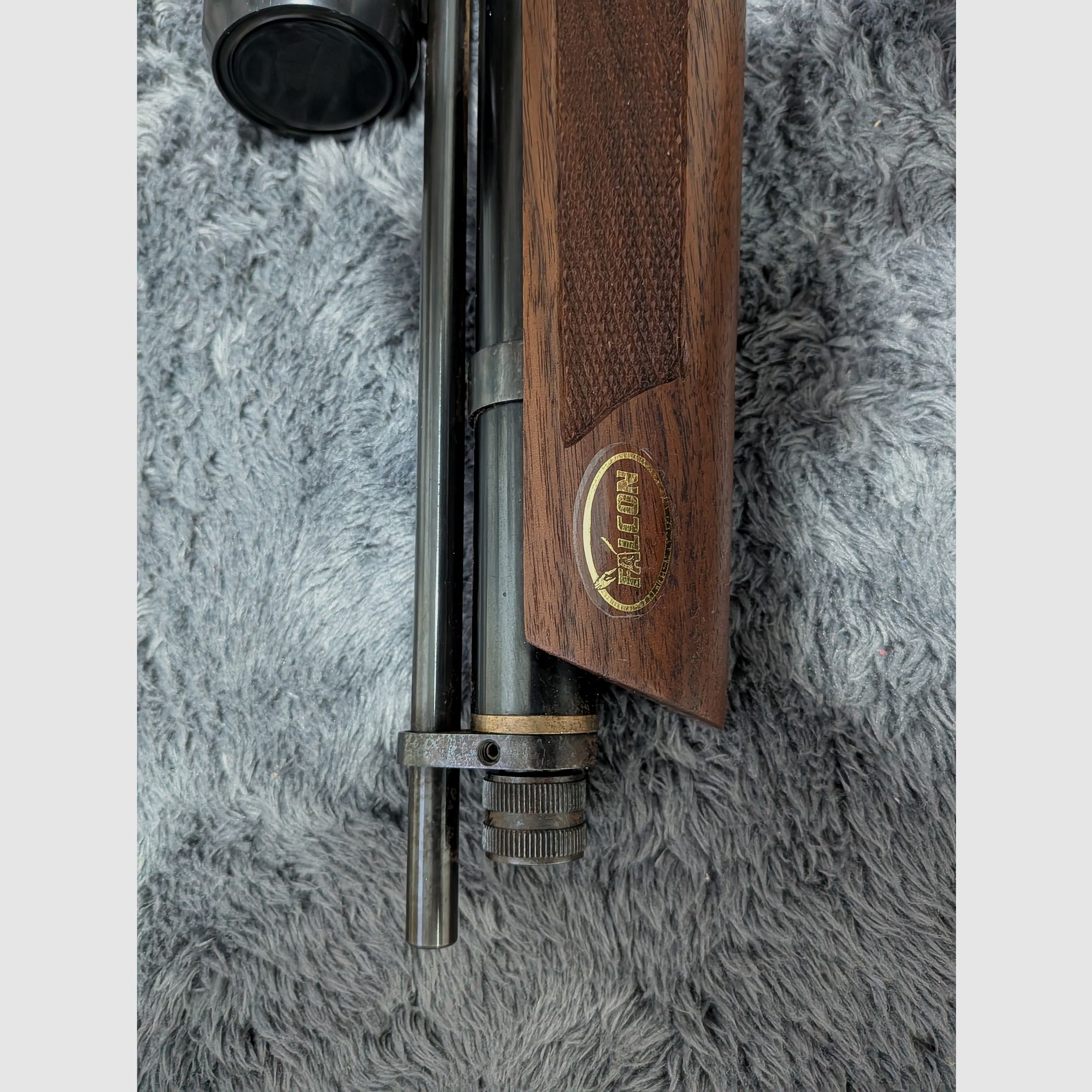 Falcon Fn19 mit Zielfernrohr