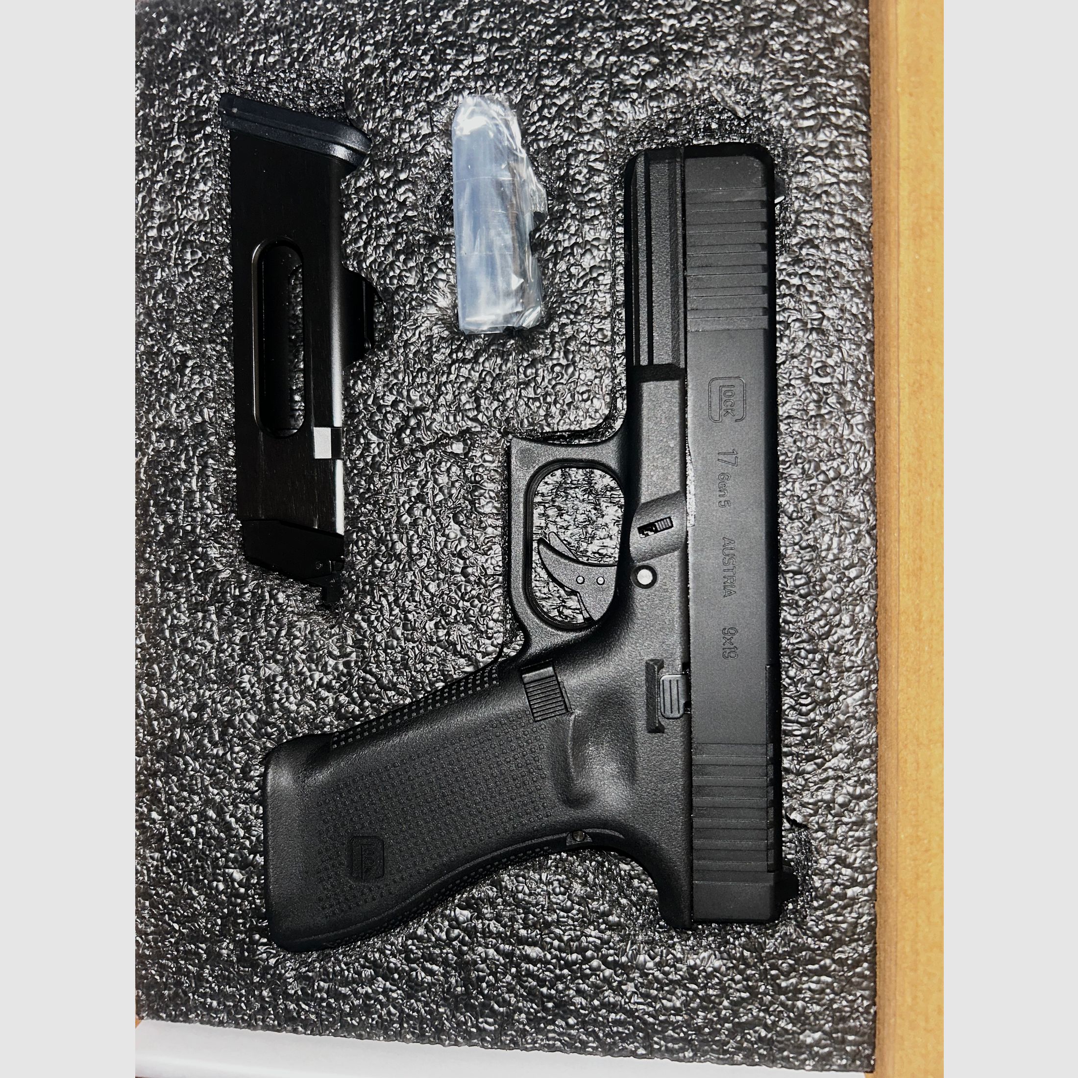 Komplett-Set-Glock 17 Gen5 MOS- Umarex CO2