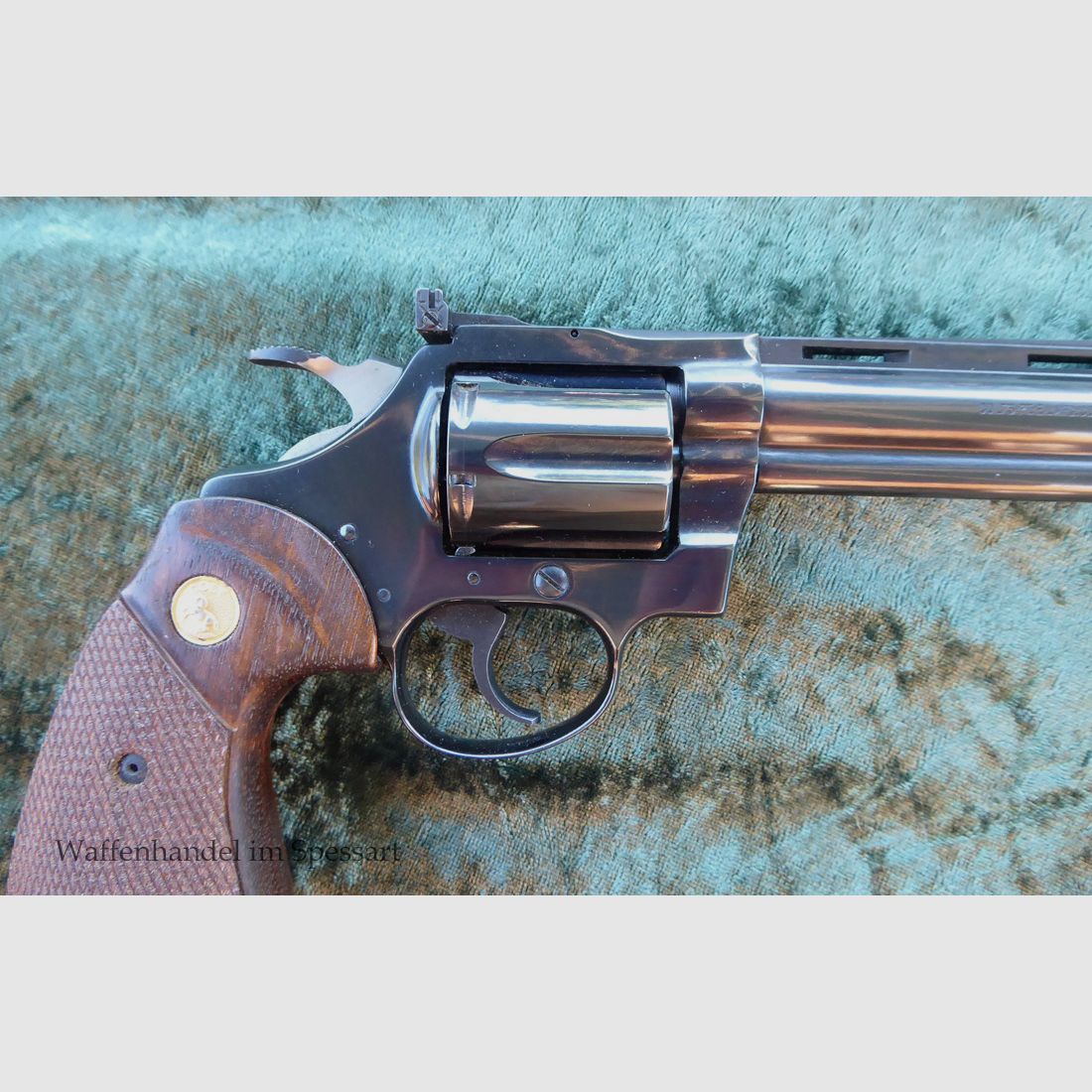 Revolver Colt Diamountback