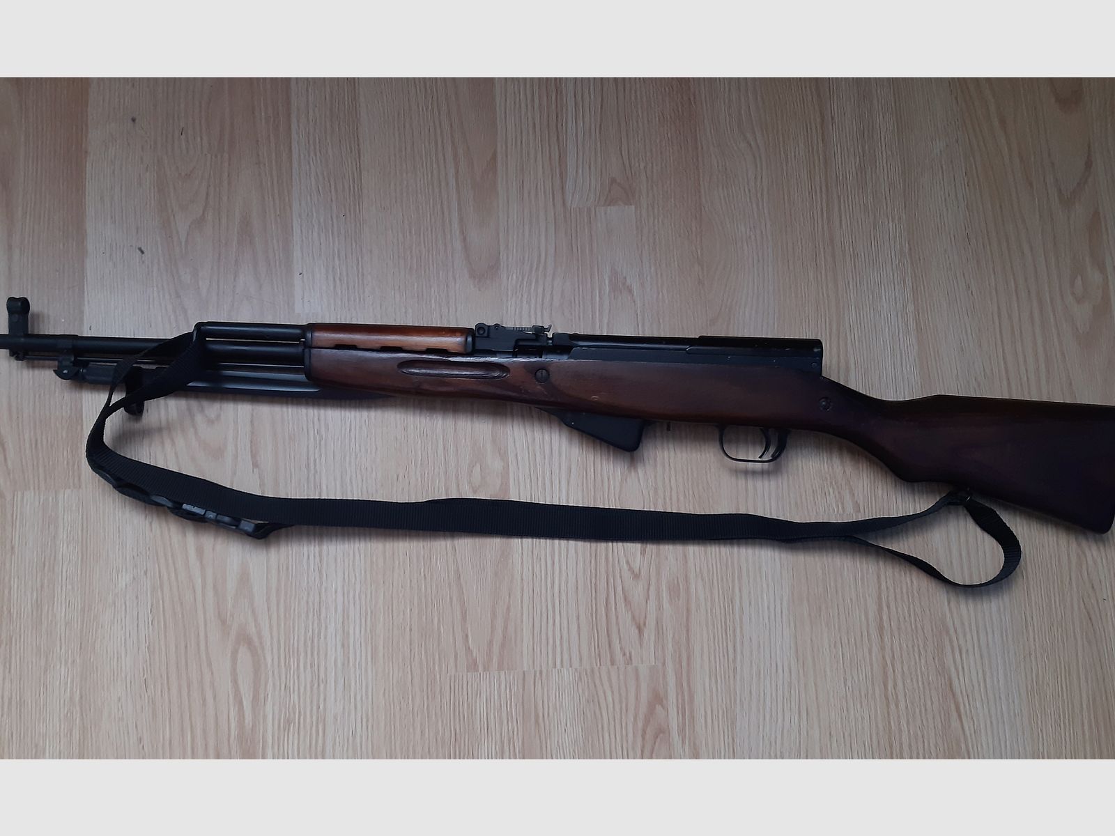 orig. russ. SKS 45 Simonov "IZHMASH" im Kal. 7,62x39 -Superperfekt- mit ca.1600gr. Abzug