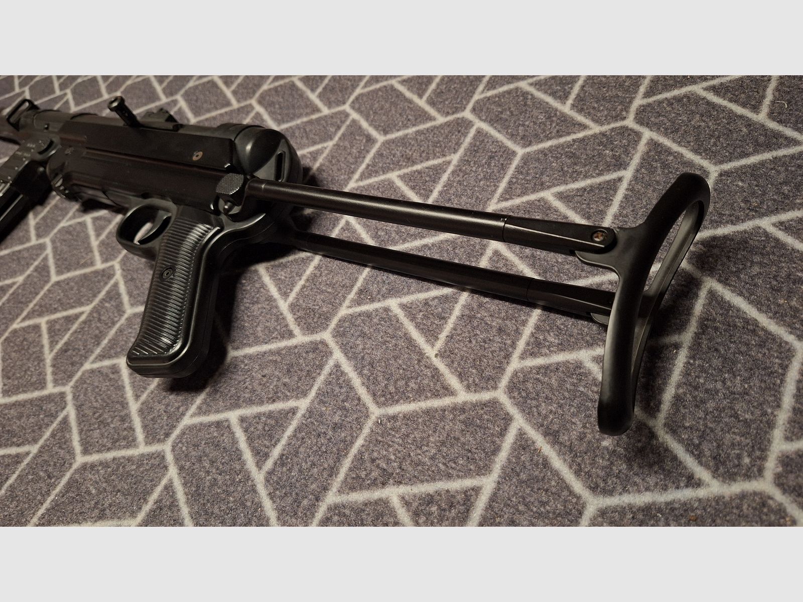 MP40 G.S.G. Pistolet maszynowy z sygnałem 9 mm P.A.K.