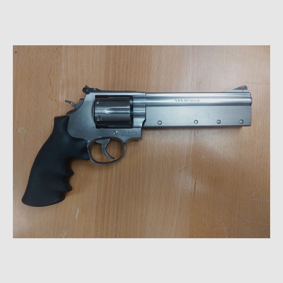 Smith & Wesson, USA 686-5