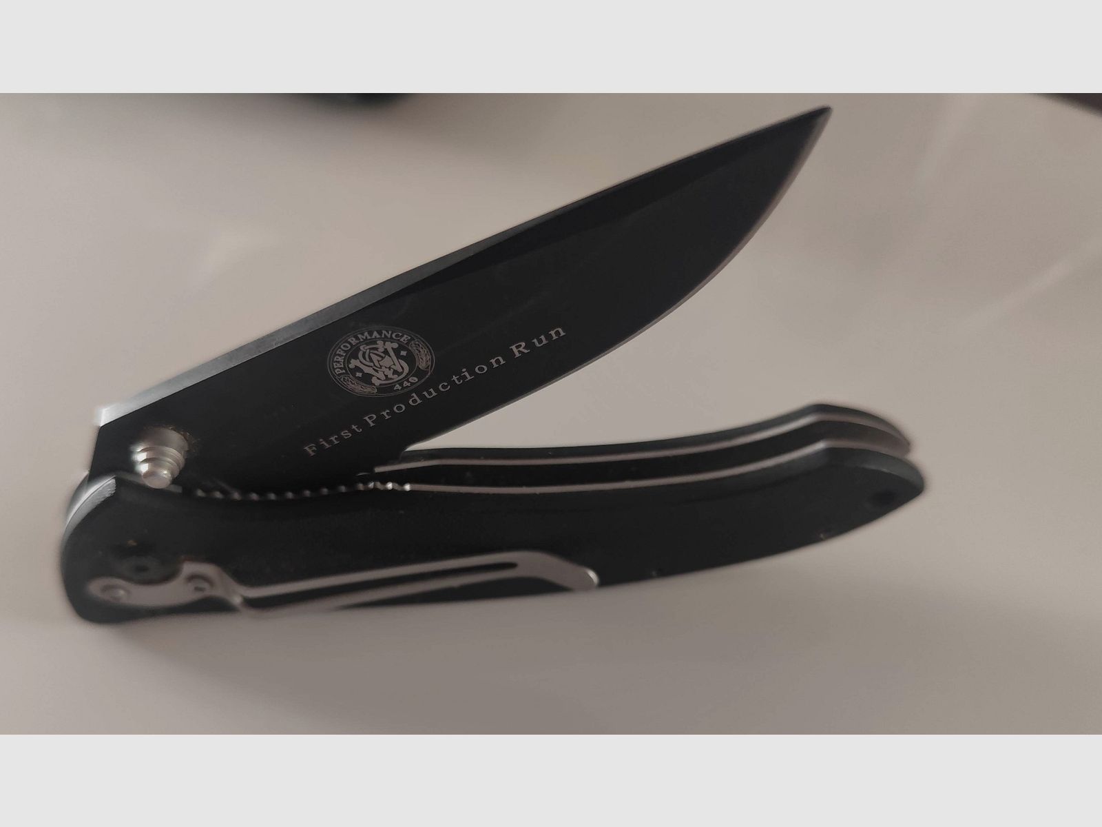 ❗Smith and Wesson Einhandmesser Extreme Ops, Stahl 440 C, G-10 Schalen, Gürtelclip