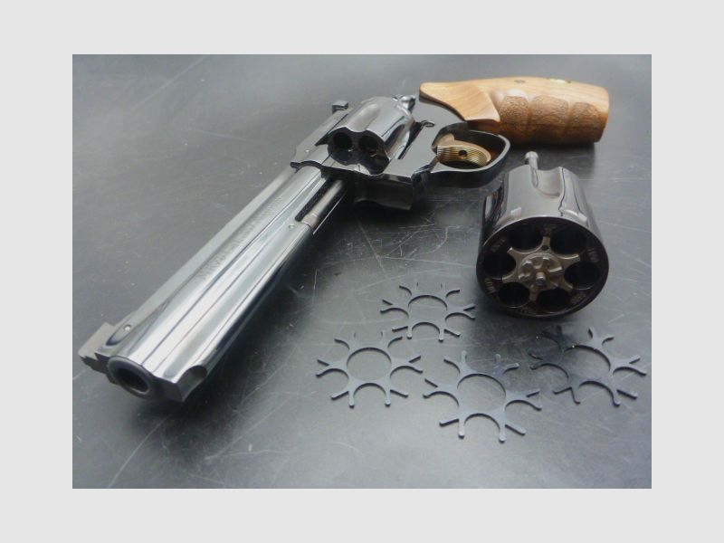 Revolver Manurhin MR73 Sport 5 pouces 1/4 CONVERTIBLE (barillet 38/357mag + barillet 9 mm), billede 11 af 11