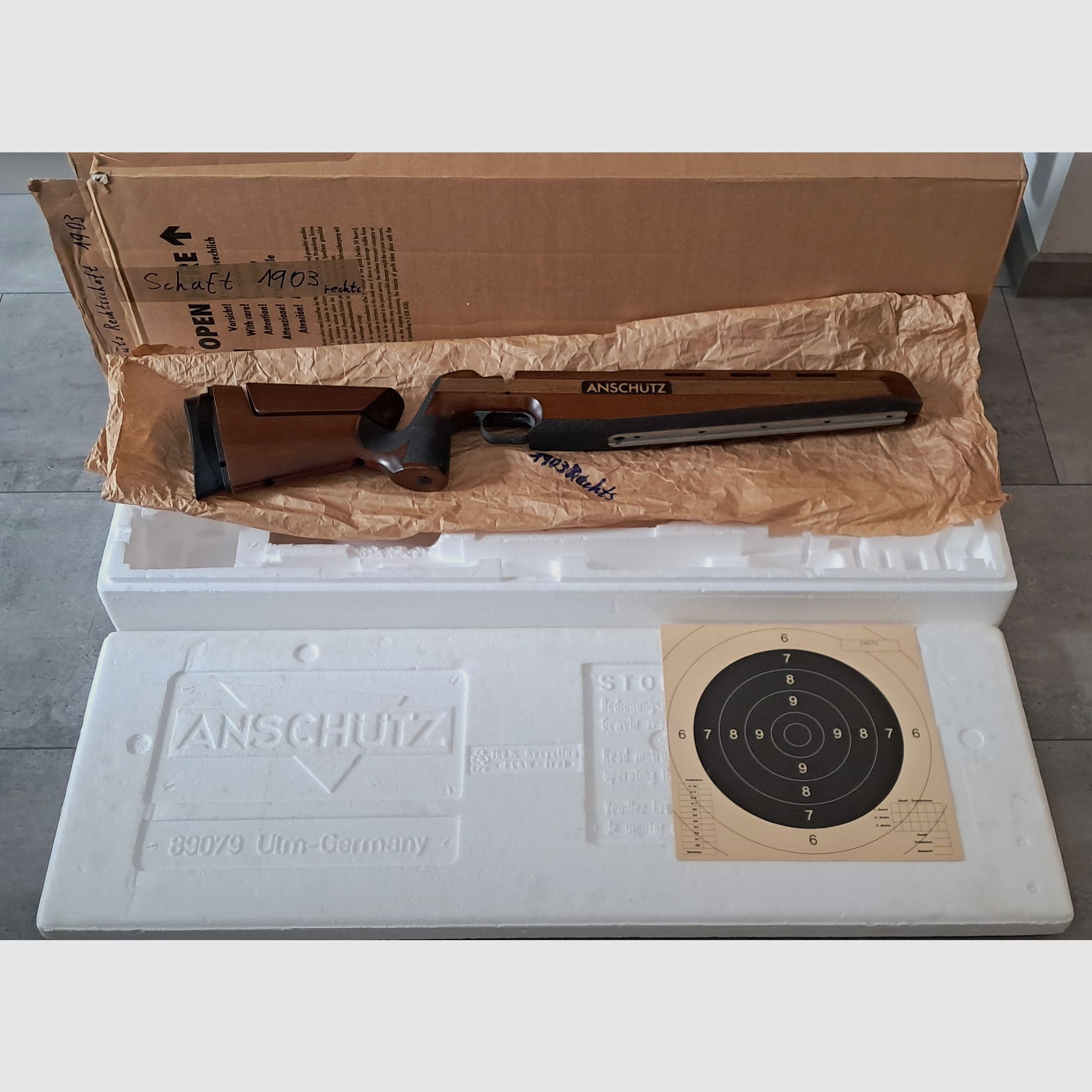 Anschütz stock KK, very good condition with adjustable cheek piece