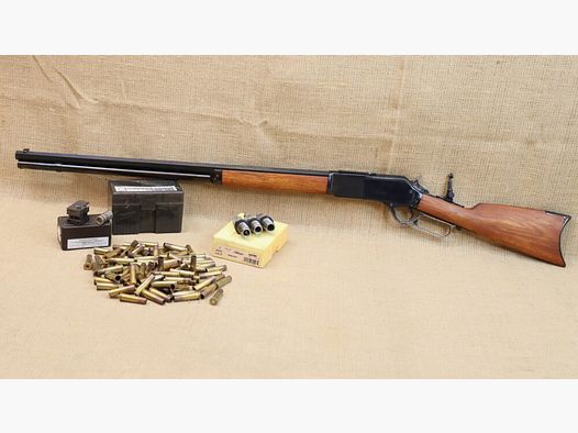 Chaparral Winchester 1876 révisé par K. Mumme1876 .40-60Win