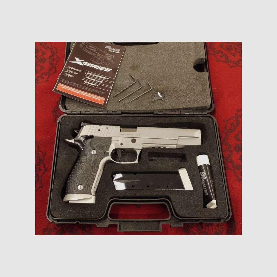 SIG Sauer P226 X-SIX Supermatch