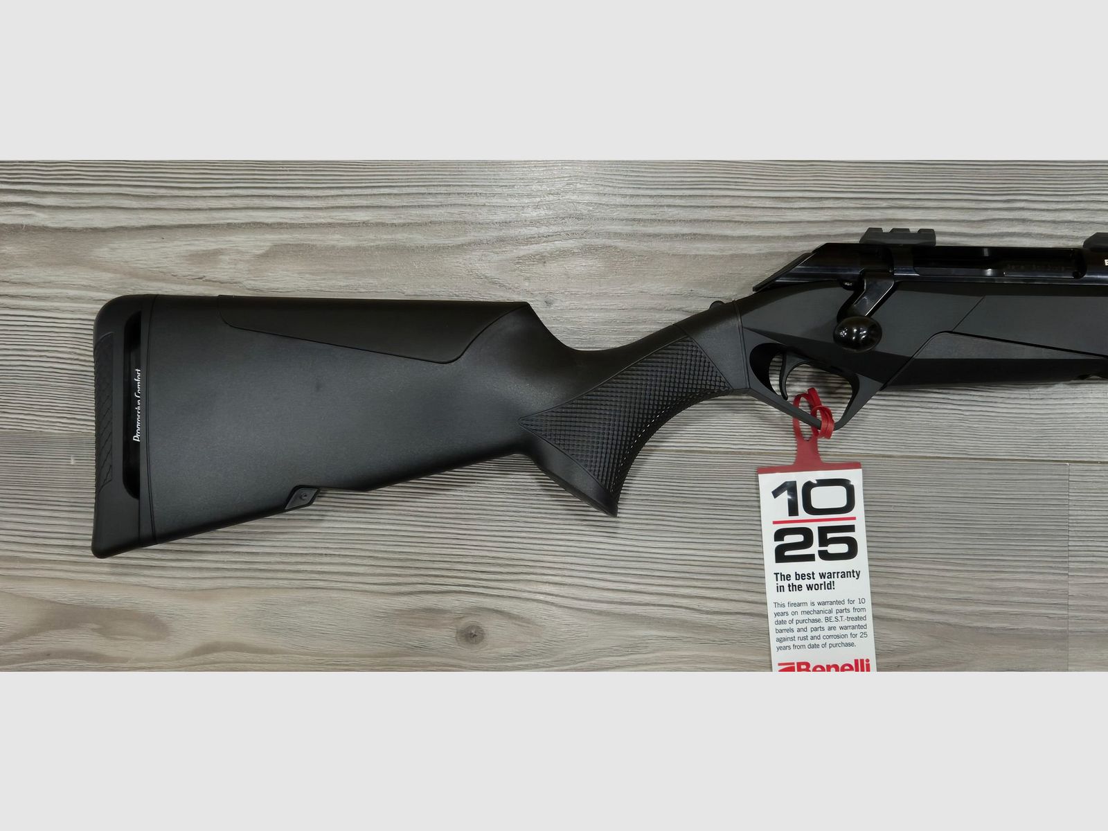 BENELLI LUPO B.E.S.T KAL. 300 WIN MAG UITVERKOOP, afbeelding 6 van 6