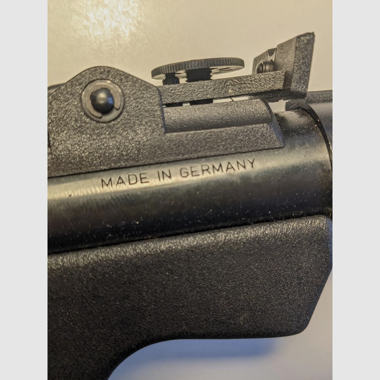 Diana luchtpistool model 5 G pistool kal. 4,5mm diabolo knikker