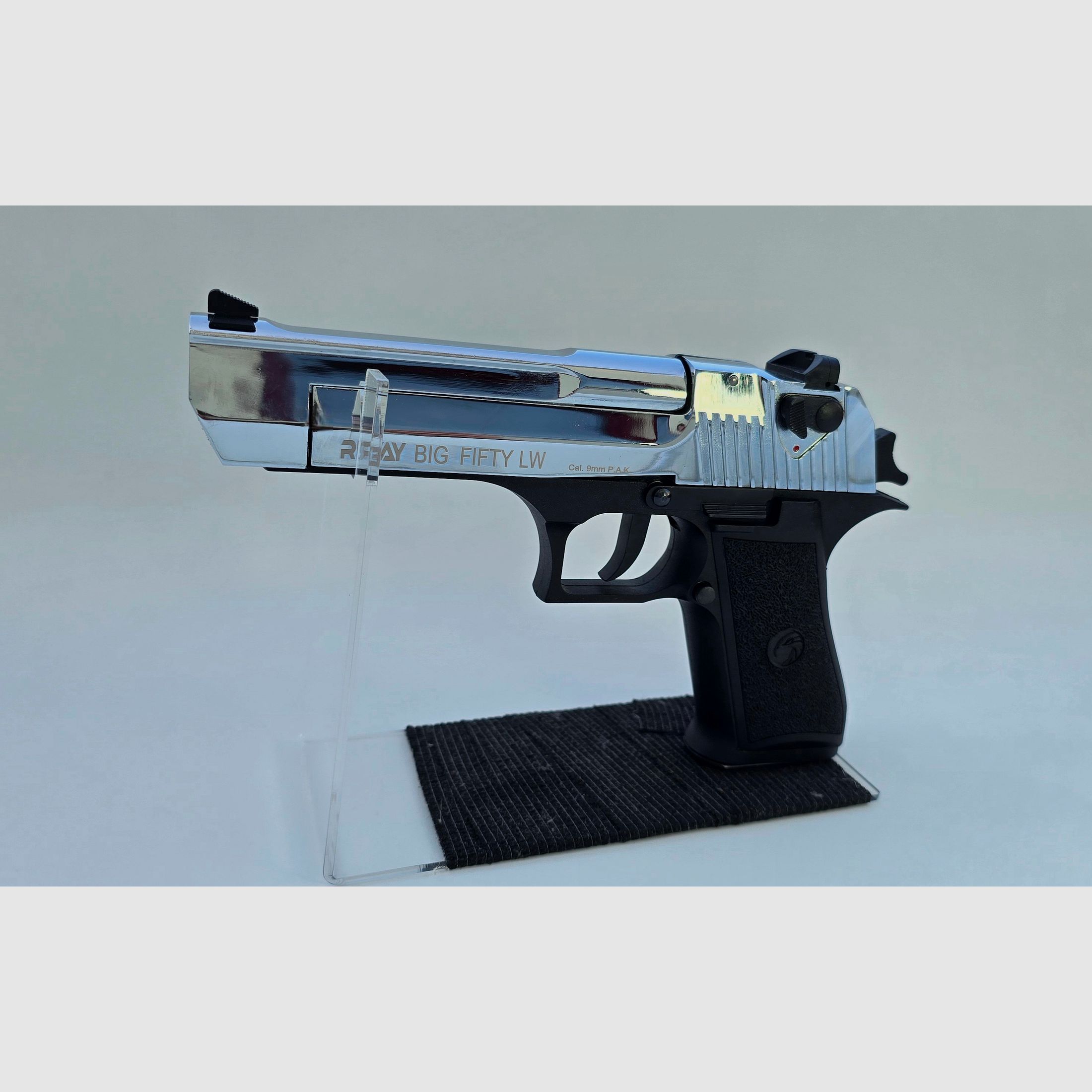 Retay Big Fifty LW, uitvoering: hoogglans chroomafwerking