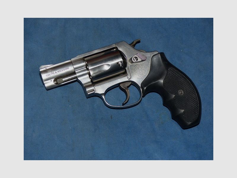 Revolver S&W en acier inoxydable Mod. 60-9 cal. 357 Mag. avec canon de 2,5 pouces TOP