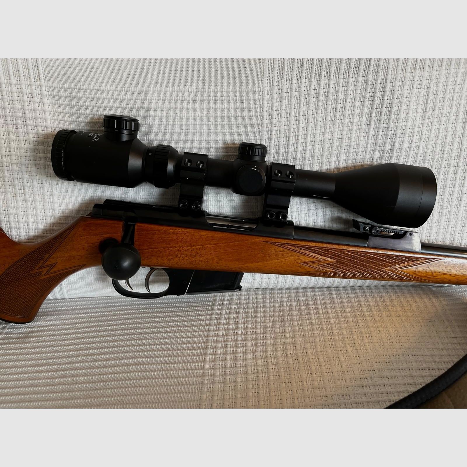 KK - Fucile .22 lfb Magnum con cannocchiale