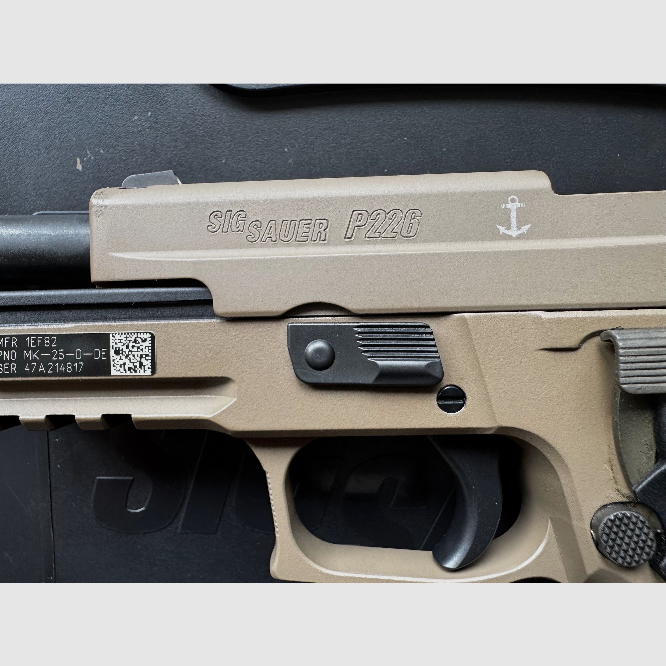 Sig Sauer P 226 MK 25 Desert FDE 9 mm Luger *wie neu* 