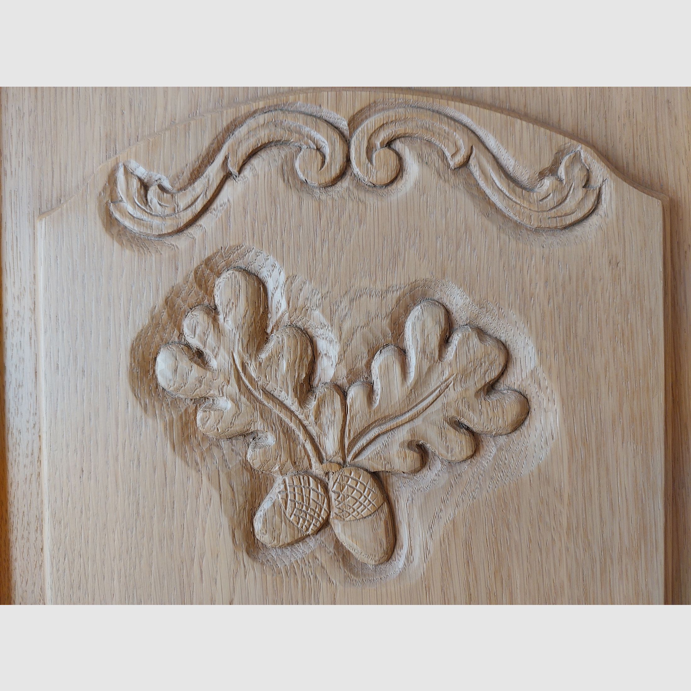 Jagdschrank Waffenschrank Schrank Eiche hell massiv Landhaus-Stil 180x140x55cm ggf. mit Tresor