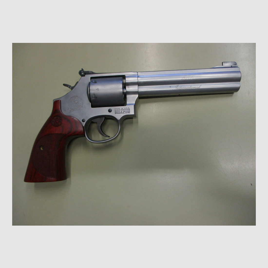 Smith&Wesson	 686 International