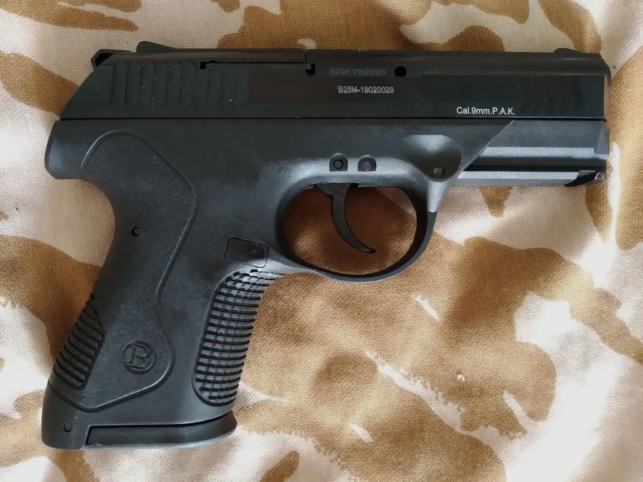 BLOW TR 14 02 - 9mm P.A.K. | Moderne Beretta PX4 Storm Stijl - Blank / Schreckschuss - Nieuw / New - EU Verzending / EU Shipping