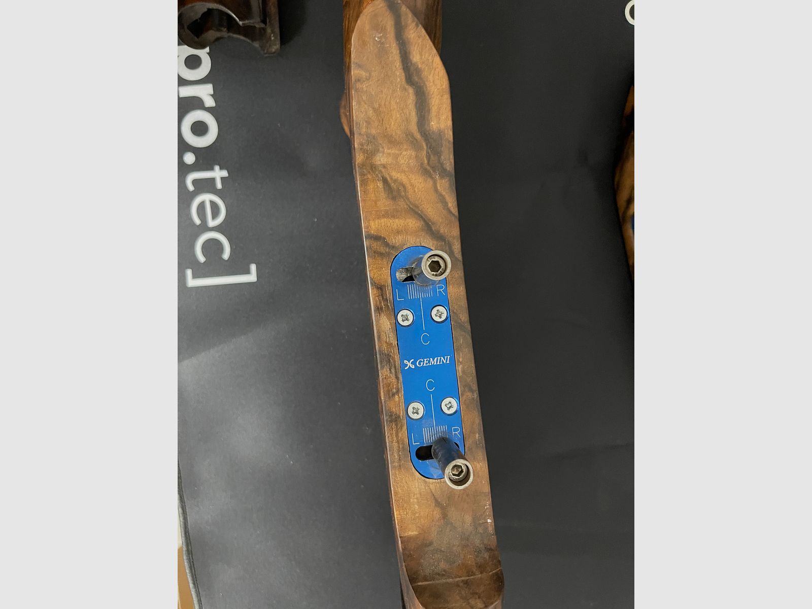 Beretta 682 Gold – Stock set (buttstock + forend, adjustable, walnut, RH)