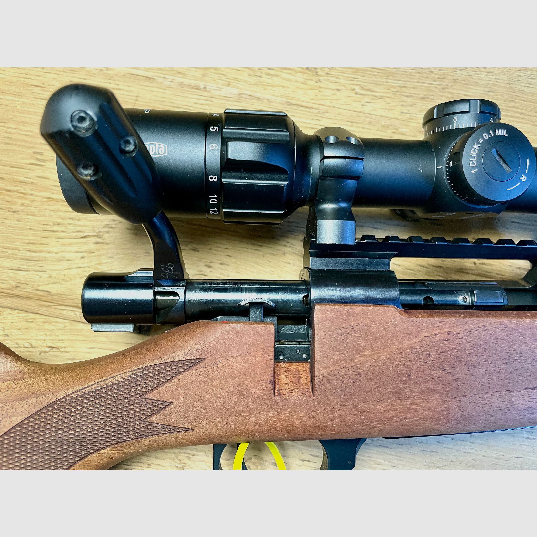 Repetierbüchse HOWA 1500 Kal. .308Win. Bullbarrel mit Gewinde  & ZF Meopta