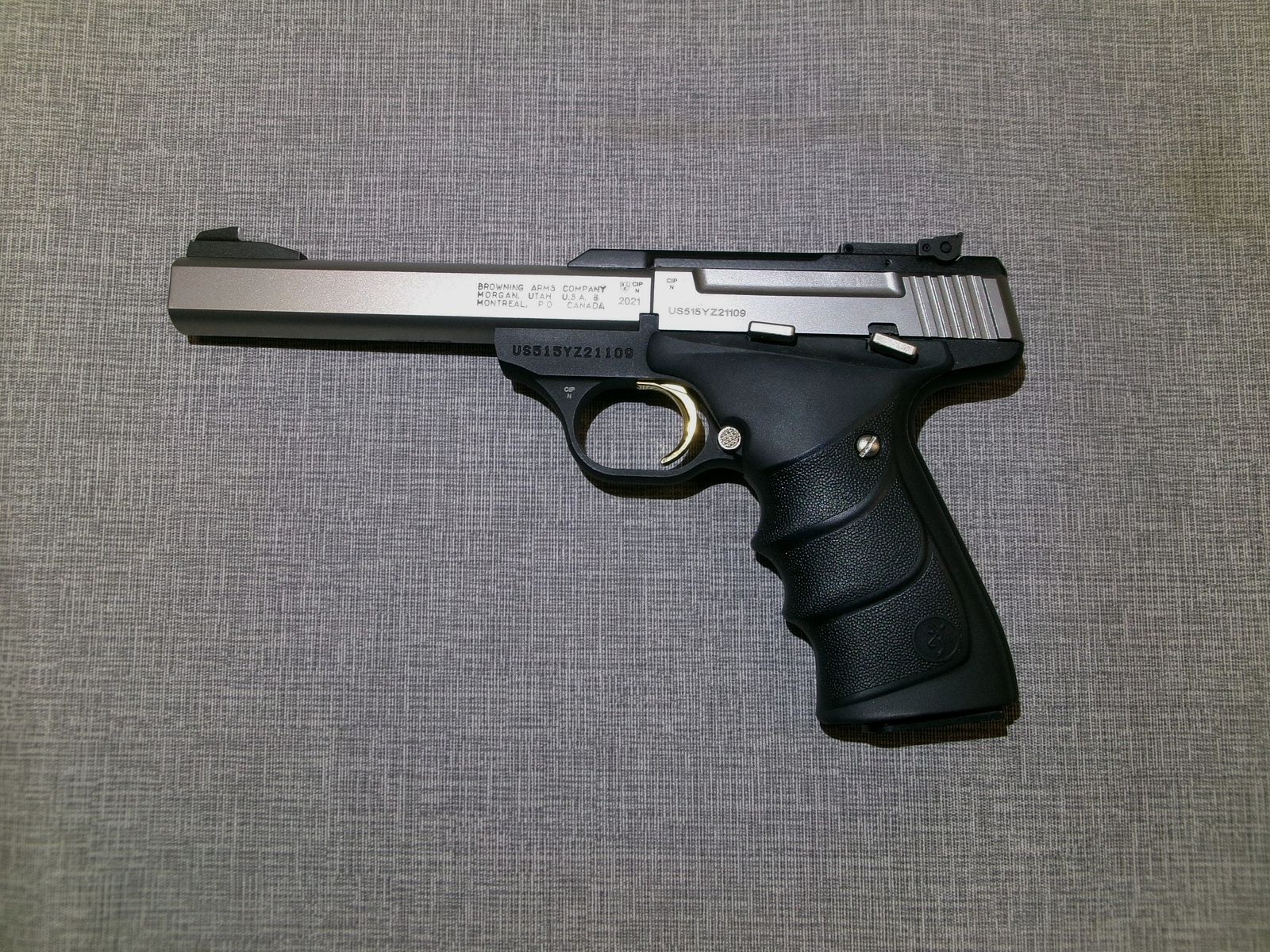 BROWNING BUCK MARK 22 L.R., afbeelding 2 van 2