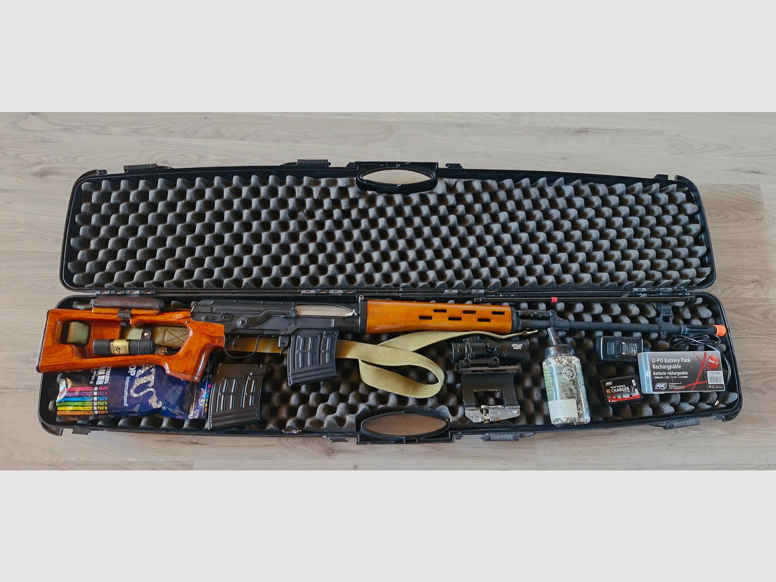 LCT SVD Airsoft madera real S-AEG