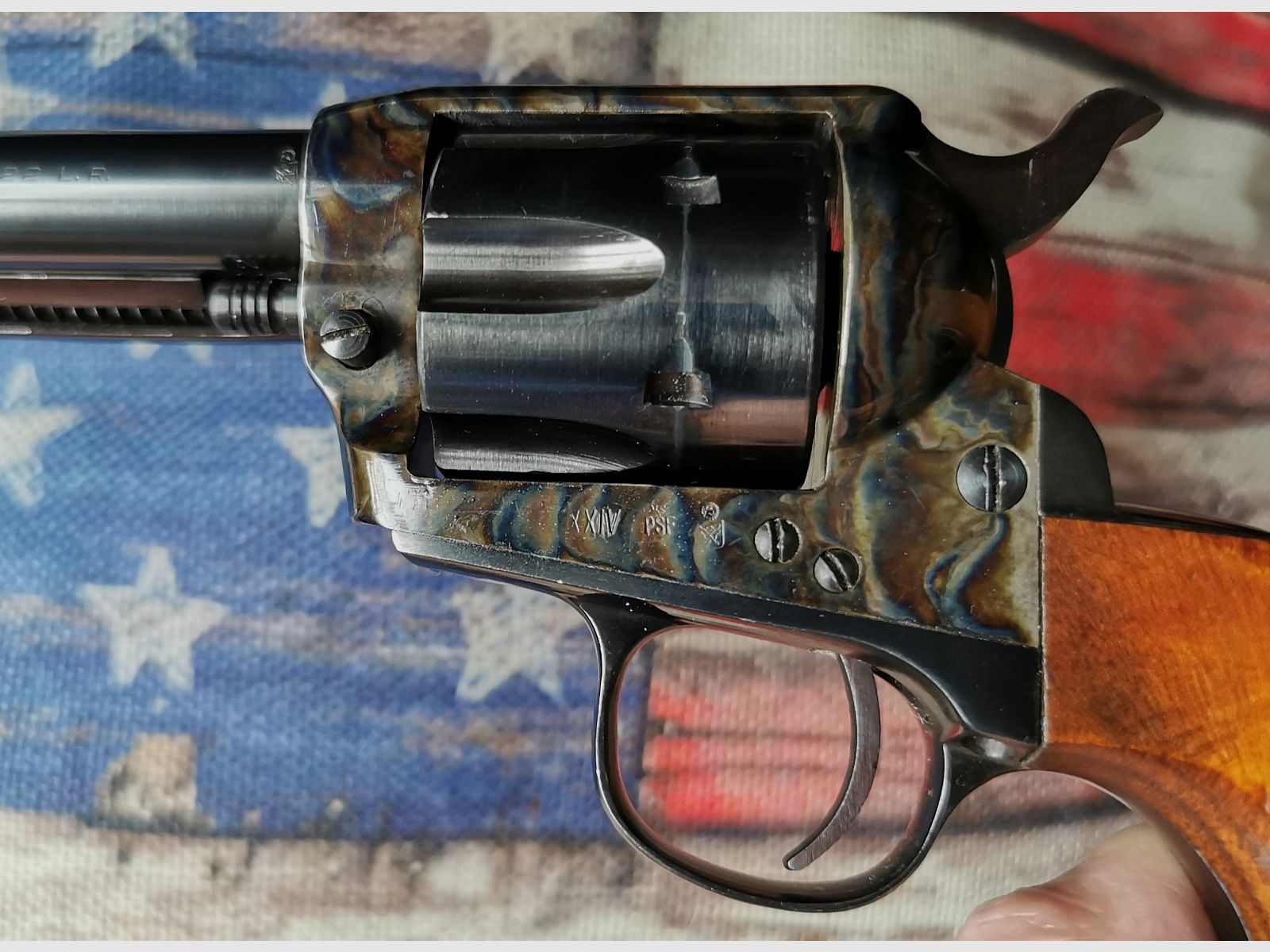 Uberti Scout SA Revolver in .22lr / Seriennummer 22