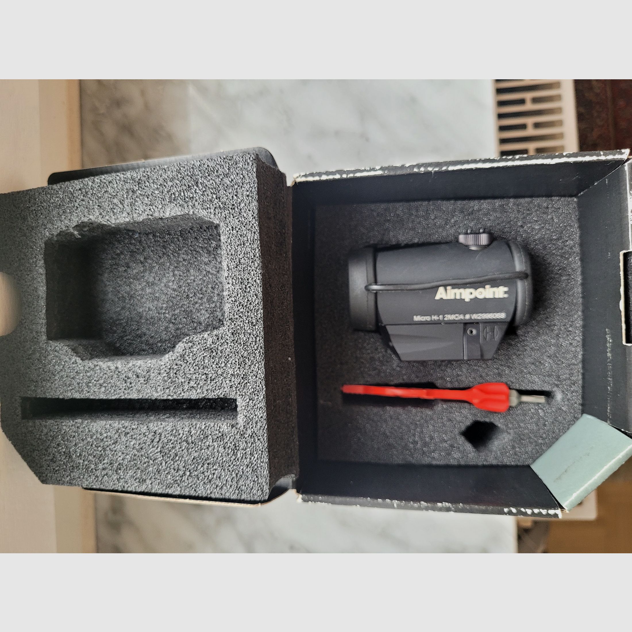 Aimpoint Micro H-1 2 MOA! Including Blaser saddle mount like new