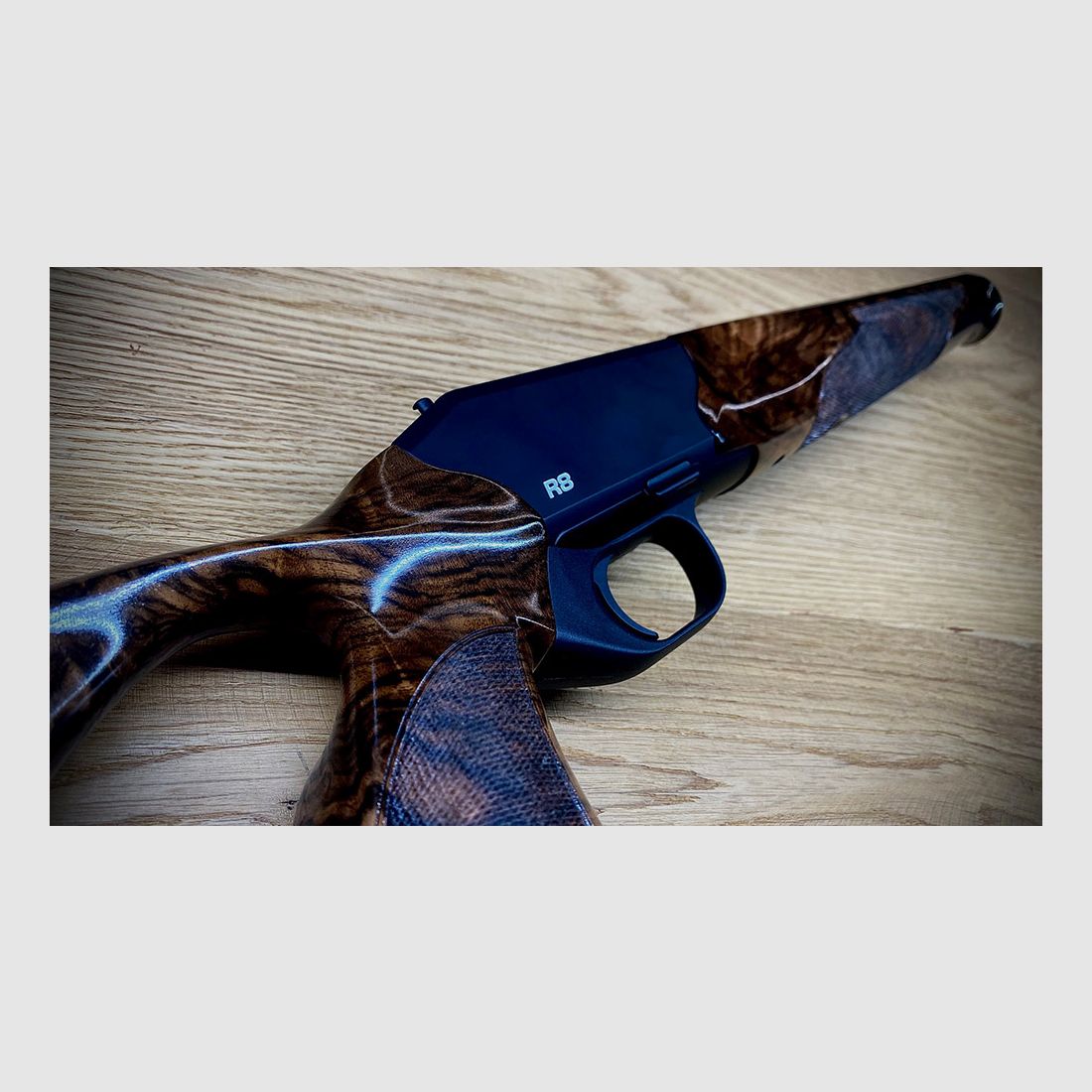 Blaser R8 Success Schäftung / Holzklasse 10 / Super Finish / TRAUMSCHÄFTUNG DER EXTRAKLASSE