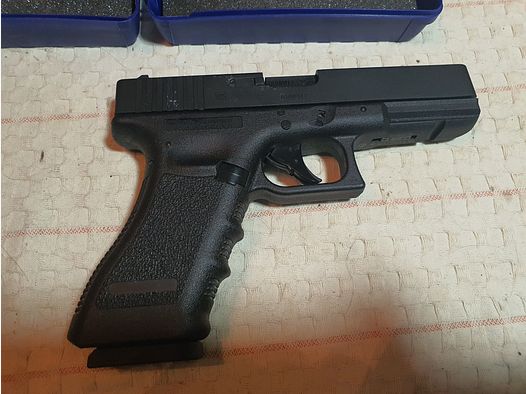 Glock 17 4.5mm Blowback BB CO2