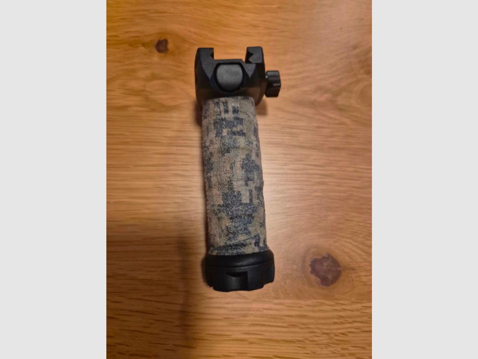 Poignée Magpul, image 2 sur 3