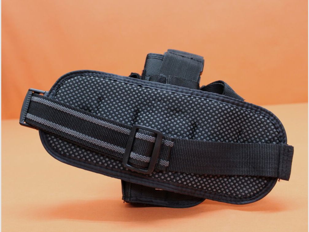 UTG - Leapers UTG Special Ops Tactical Leg Holster (PVC-H178B) Universal Tactical Thigh Holster