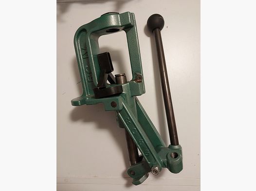 RCBS reloading press "Rock Chucker IV" defective