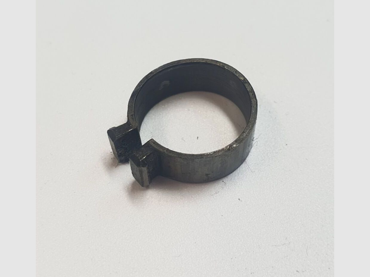 CARL GUSTAFS STADSGEVÄRSFAKTORI [15] Anello dell’estrattore per Carl Gustaf svedese MAUSER M96 / M38 / M41, immagine 1 di 2