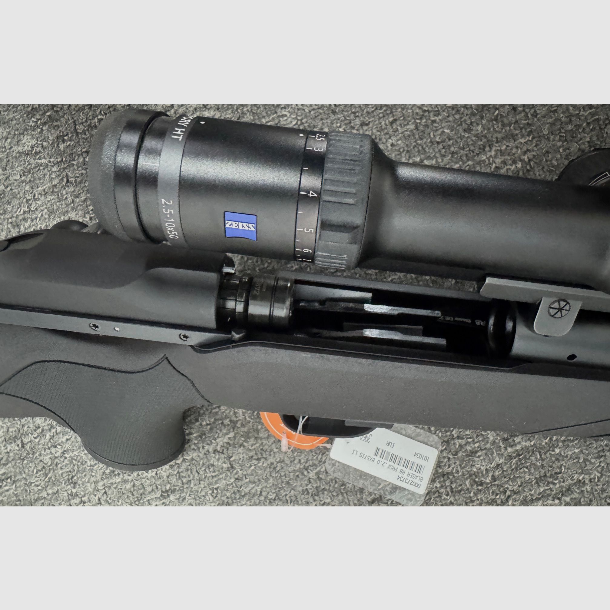 Blaser R8 Professional 2.0 !!links!! - .30-06 + M15x1 + LL 52cm + Zeiss Victory HT 2,5-10x50 - Neuwaffe