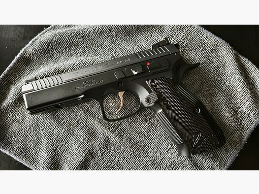 CZ Shadow 2 - Black 