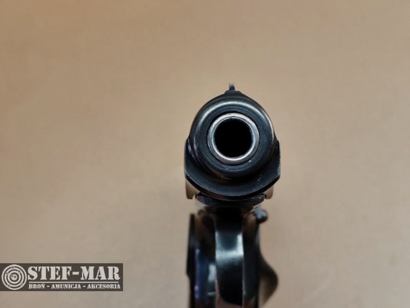 Pistola Makarov PM, cal. 9x18mm Makarov [C5996], imagen 8 de 12