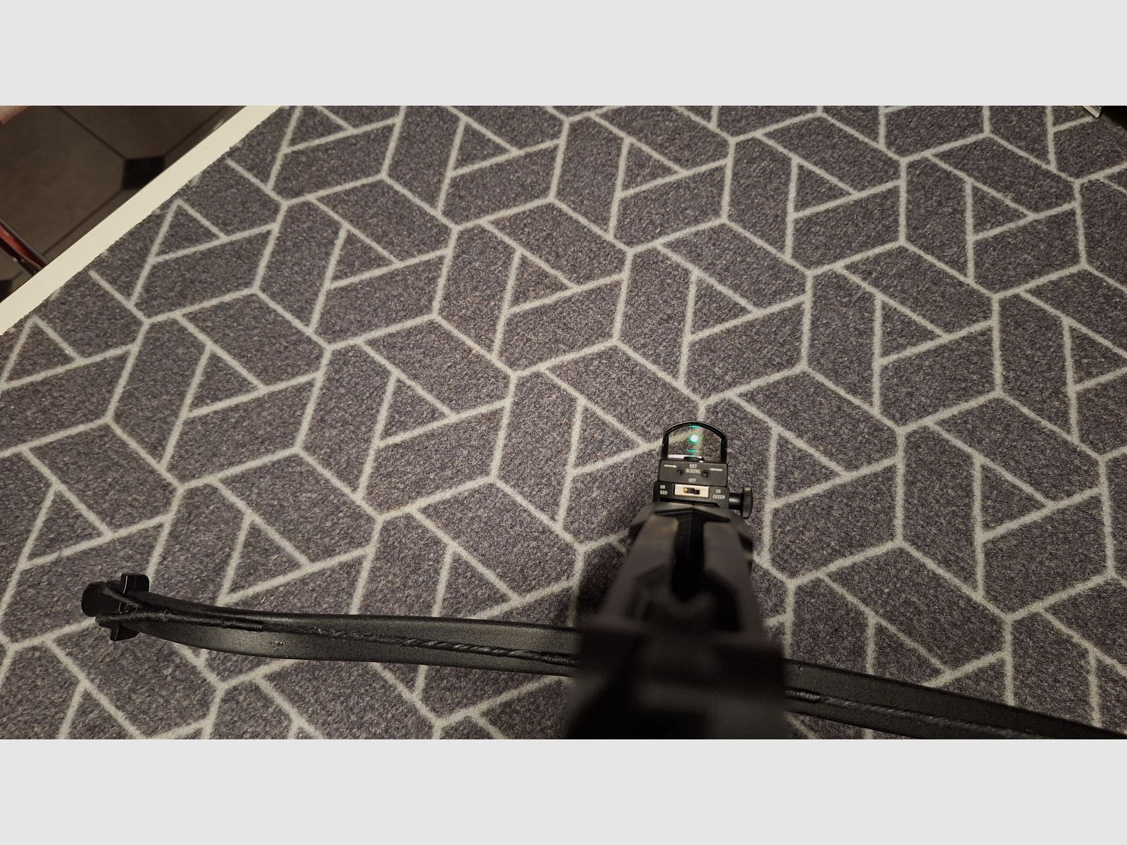 Pistolen-Armbrust "Snake Hunter" 7Schuß Magazin/Red Dot/Tasche-NEU!