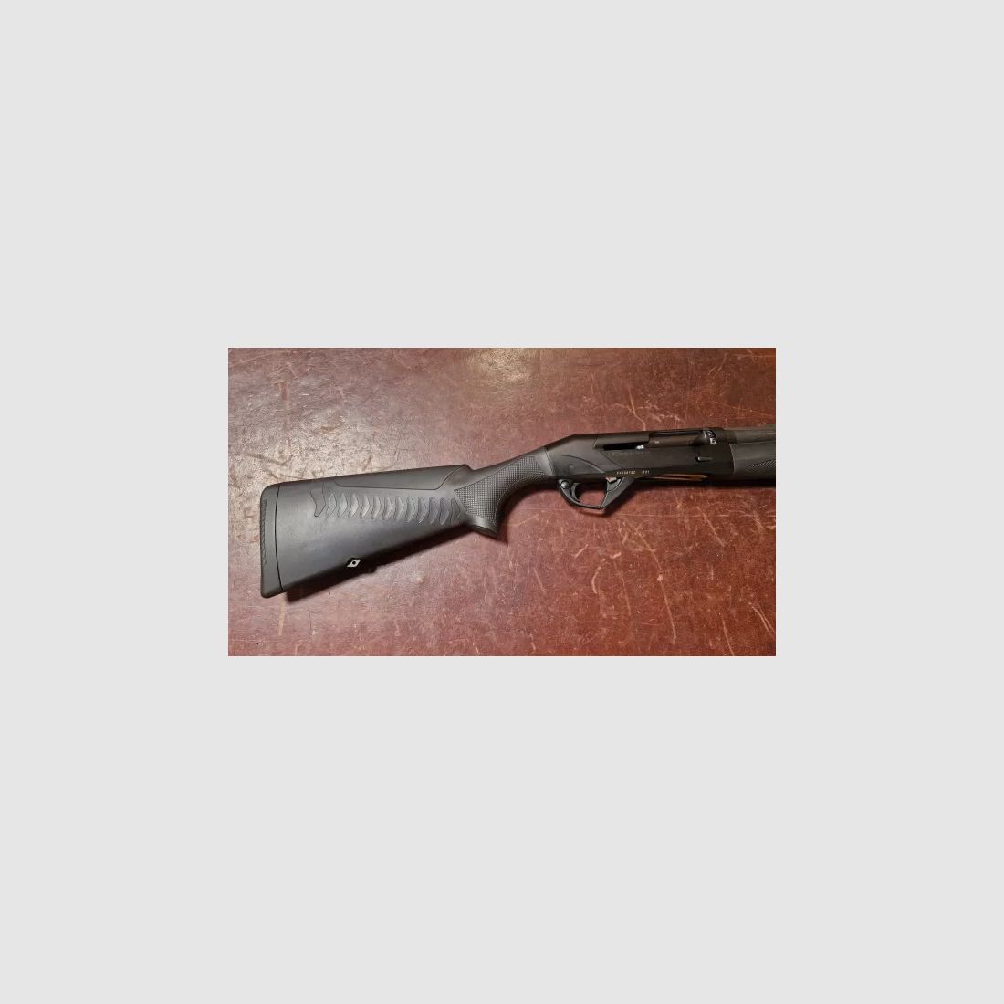 GEBRUIKT - Semi-automatisch Geweer BLACK EAGLE Kal. 12/76 71cm BENELLI, afbeelding 3 van 11