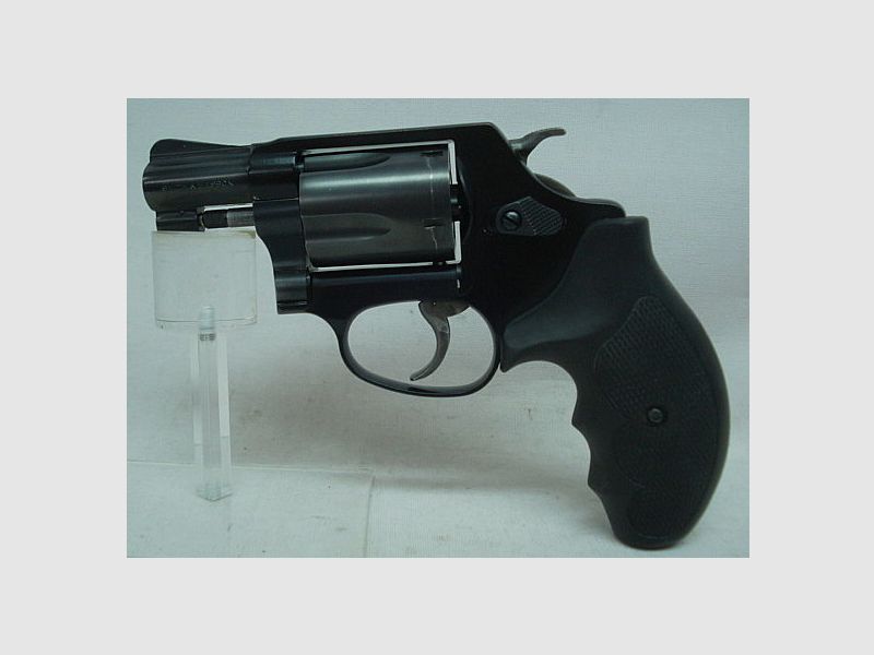Smith & Wesson 37-3 Airweight