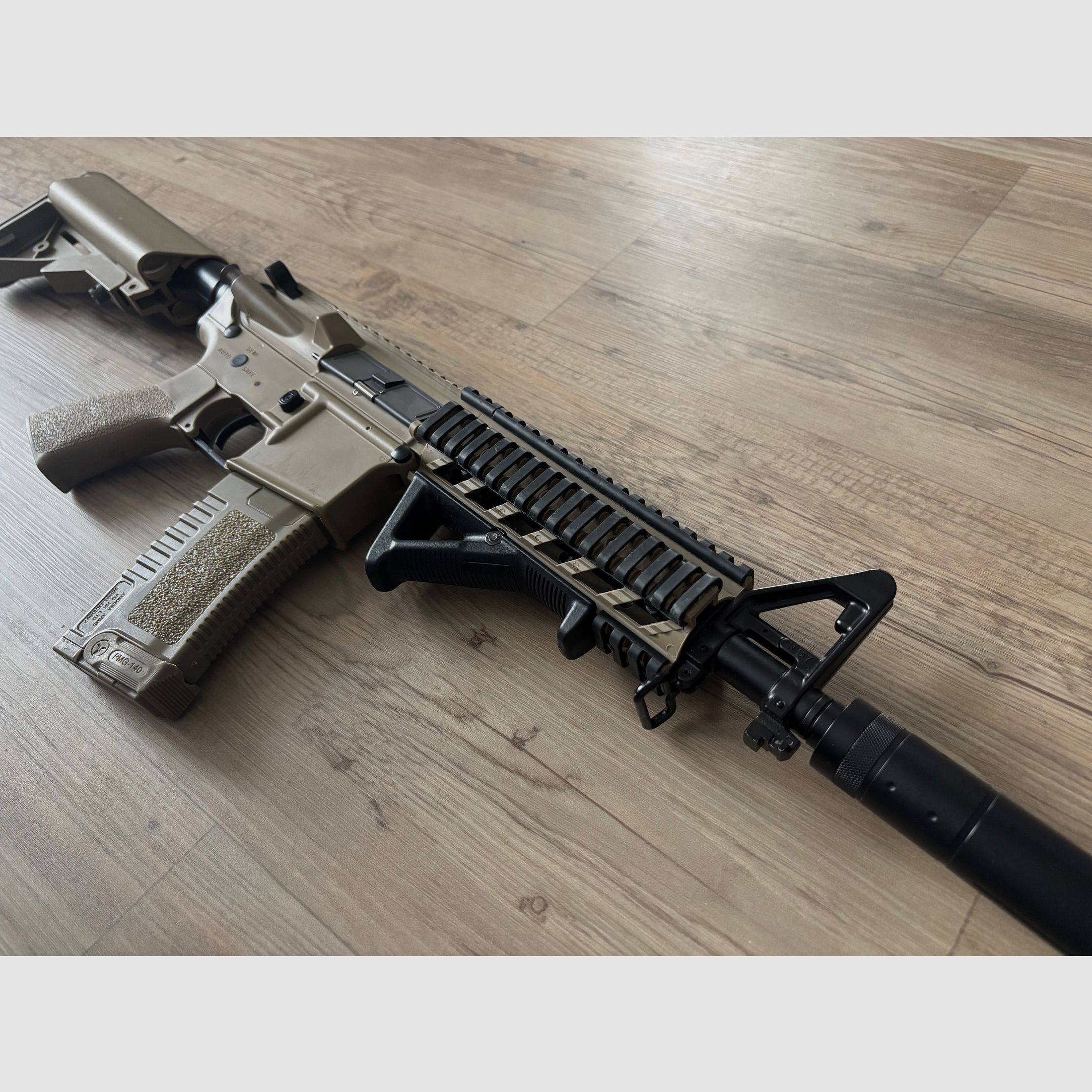 Airsoft Bundle 0,5J | G&G CM16 Raider + CYMA CM.127 | viele Magazine + Gear